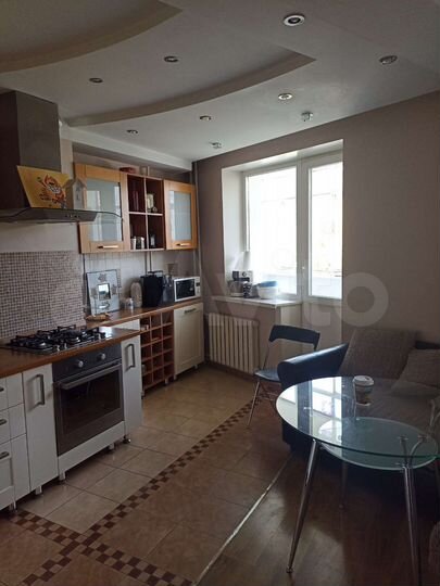 3-к. квартира, 84 м², 2/5 эт.