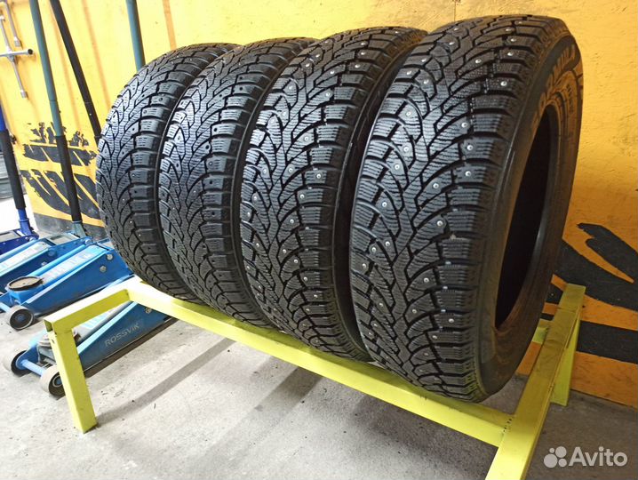 Pirelli Formula Ice 195/65 R15