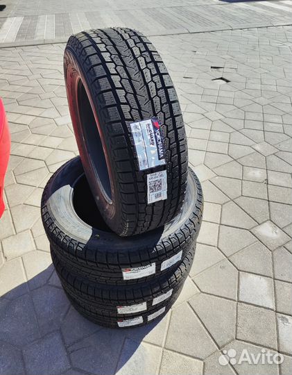 Yokohama Ice Guard G075 215/60 R17 96