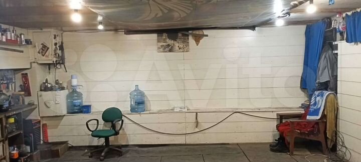 Гараж, > 30 м²