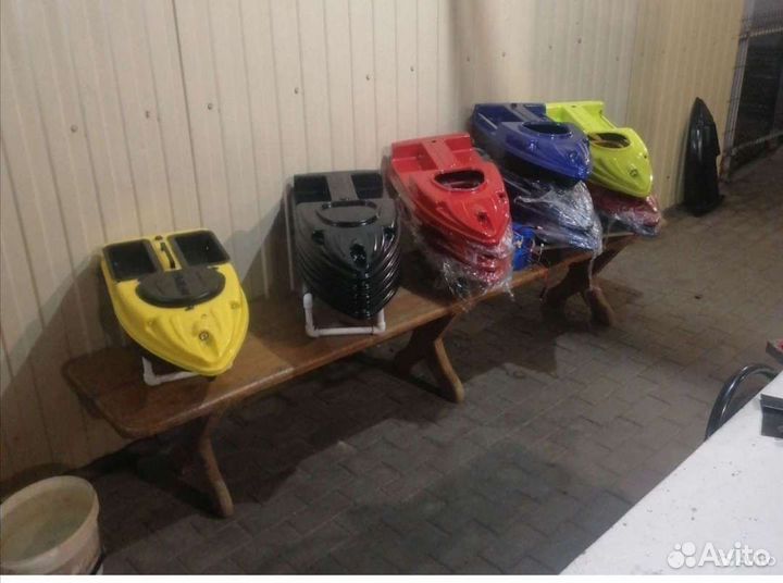 Прикормочный кораблик корпус