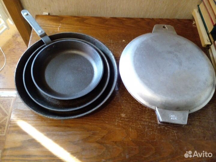 Чугунная сковорода СССР