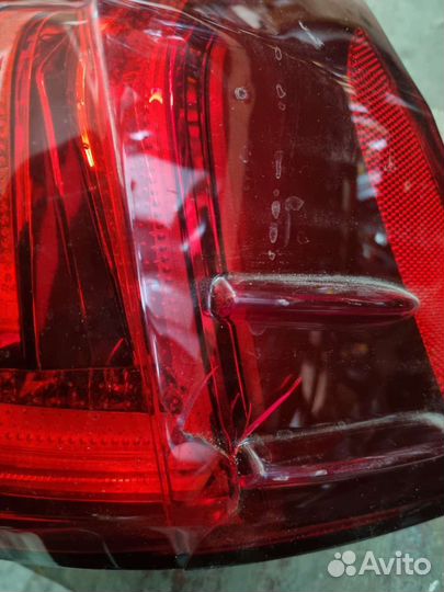 Фонарь правый Lexus LX570 LX450d LX450