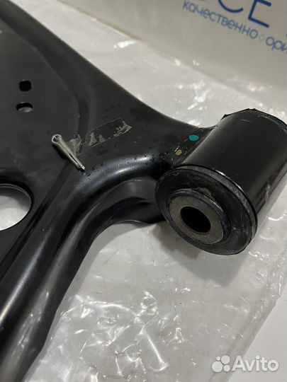 Рычаг передний левый Suzuki