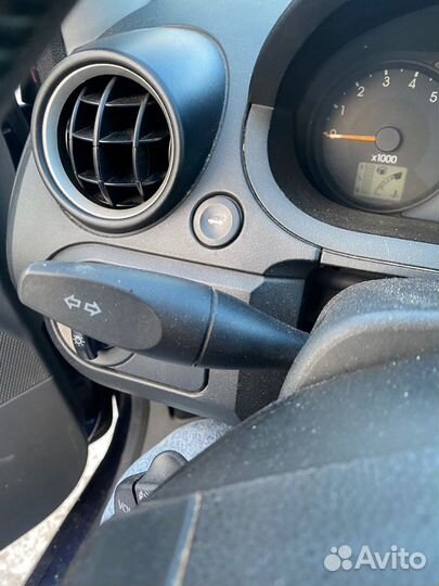 Подрулевой переключатель дворников Ford Fiesta mk5