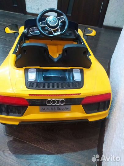 Электромобиль