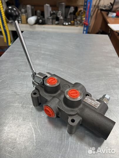 Гидрораспределитель для дровокола Р81-Rs G 1/2