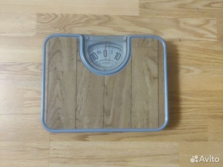 Весы напольные механические