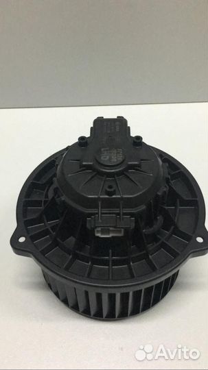 Моторчик печки Hyundai Solaris с 2011г 971111r000