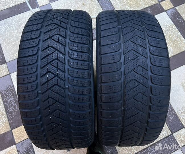 Pirelli Winter Sottozero II 245/40 R18