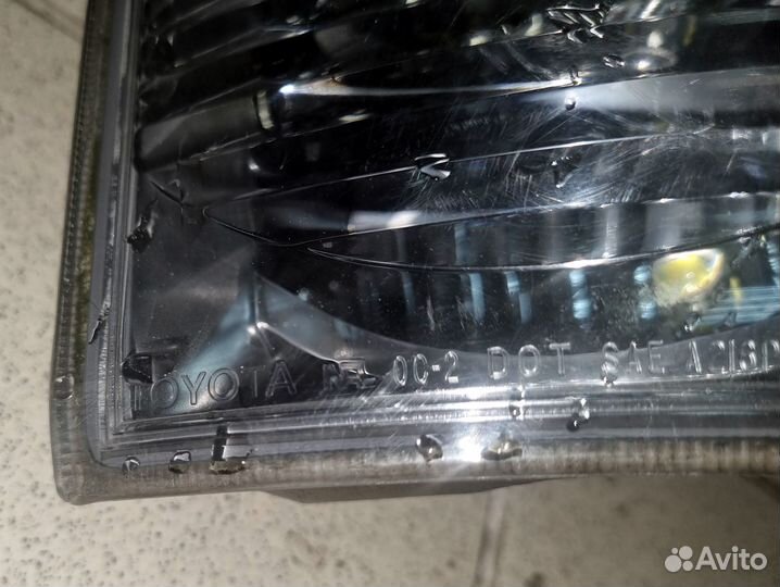 Фонари задние Toyota Tundra ll