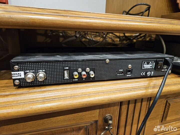 General satellite HD 9305