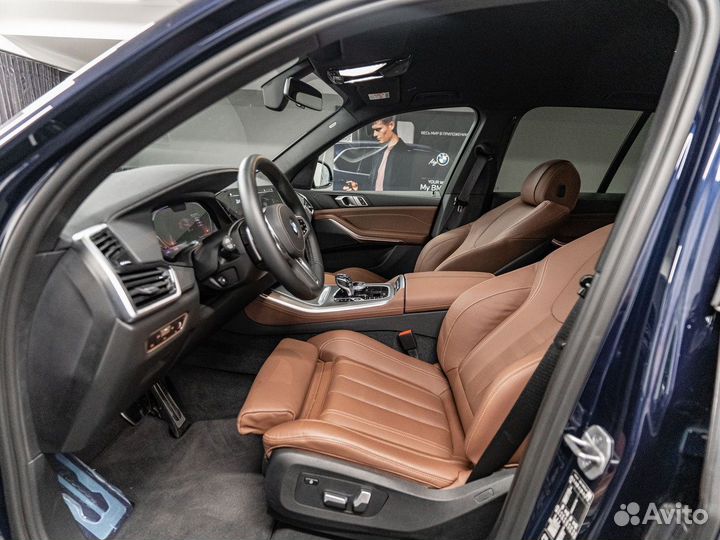 BMW X5 3.0 AT, 2022