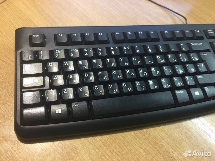 Компьютерная клавиатура Logitech