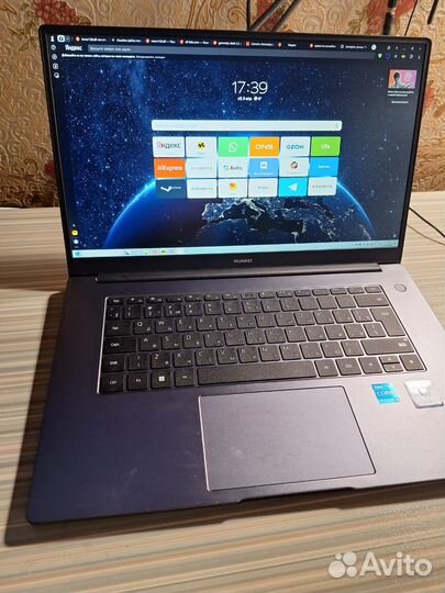 Ноутбук huawei matebook d15 256гб core i3 1115G4