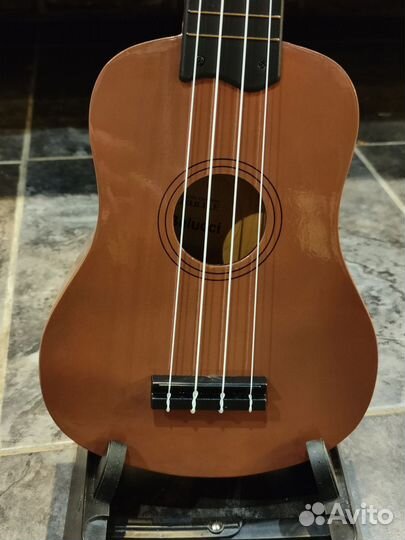 Укулеле+Комплект Медиаторов