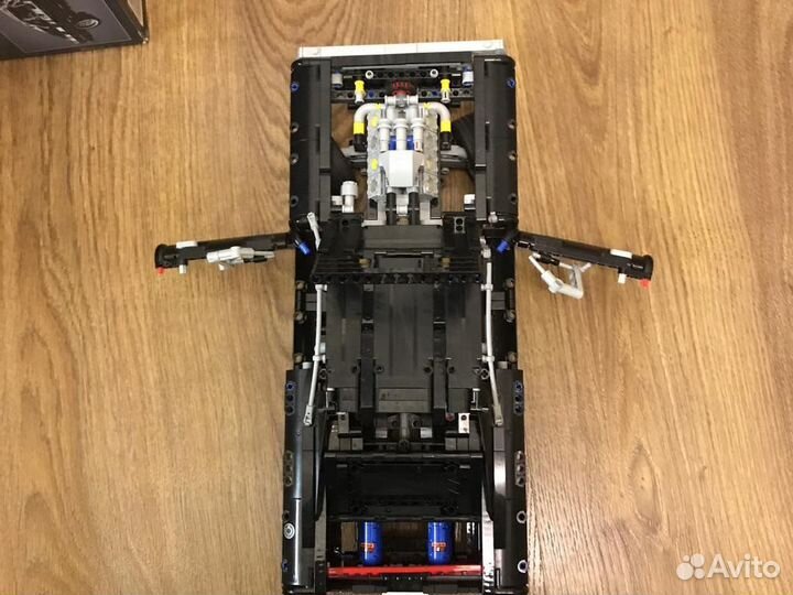 Lego Technic Dodge Charger Доминика Торетто