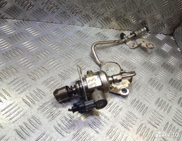 Тнвд бензиновый cadillac STS 2 12614933