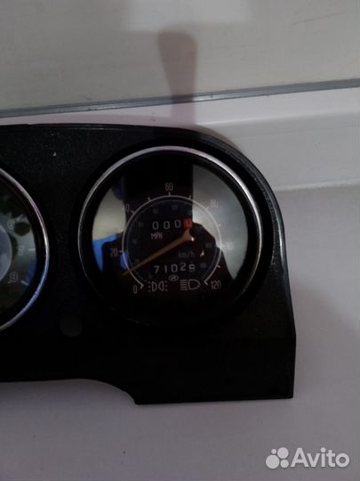 Приборная панел