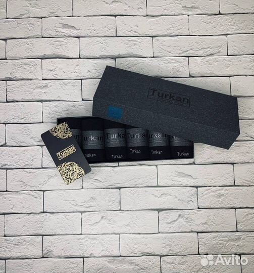 Носки в коробке