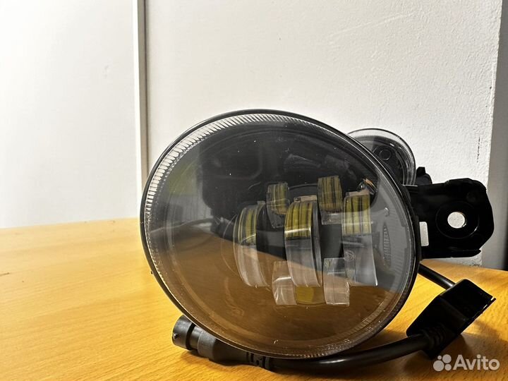 Противотуманная фара, светодиодная на ниссан