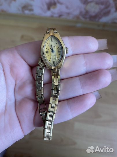 Часы наручные женские заря СССР