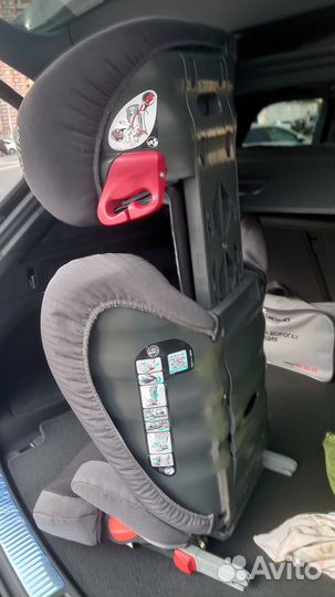Автомобильное детское кресло