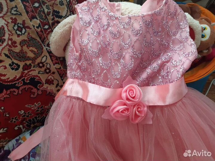 Платье для девочки на выпускной в детский сад
