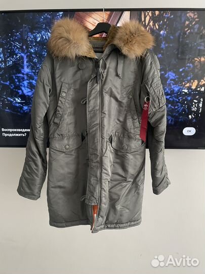 Парка Alpha Industries женская весеняя