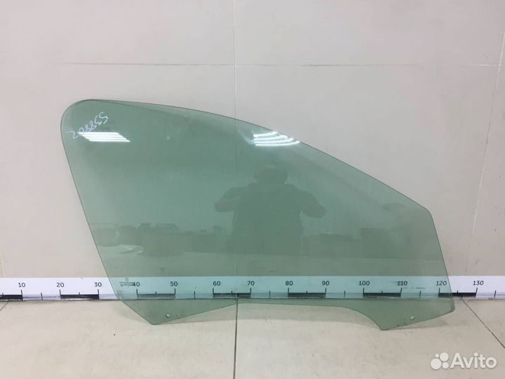 Стекло двери передней правой Peugeot 206 1998-2012