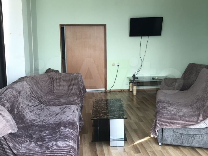 2-к. квартира, 65 м², 2/17 эт.