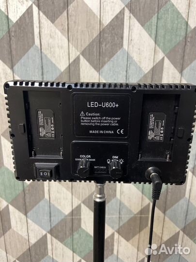 Видеосвет LED u 600