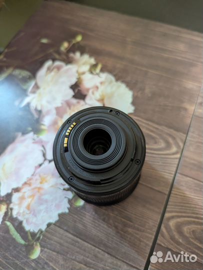 Объектив Canon EF-S 10-18mm f/4.5-5.6 IS STM