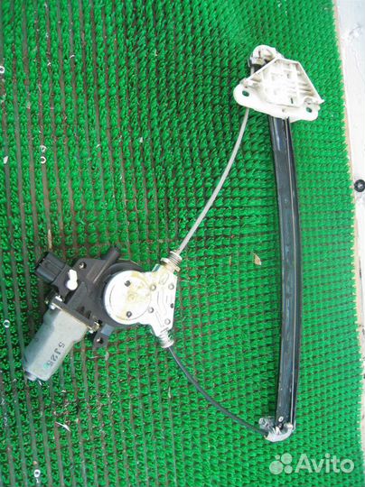 Стеклоподъемник задний правый Honda Accord 7 (CL)