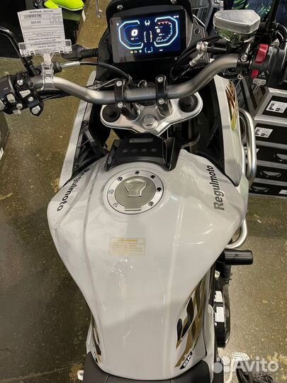 Мотоцикл Regulmoto Discovery 400