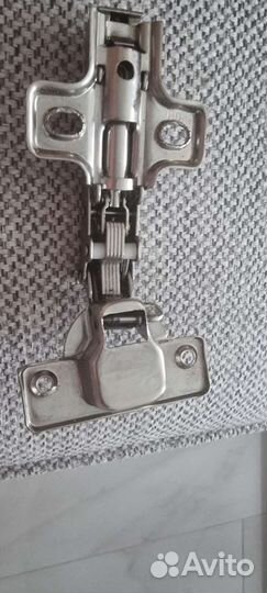 Петли дверные с доводчиком