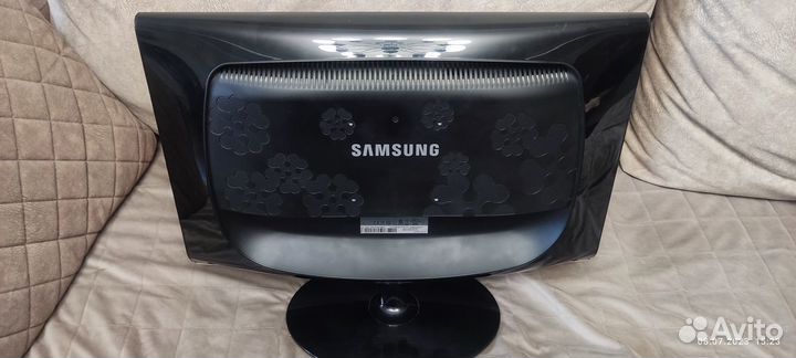 Монитор Samsung 23