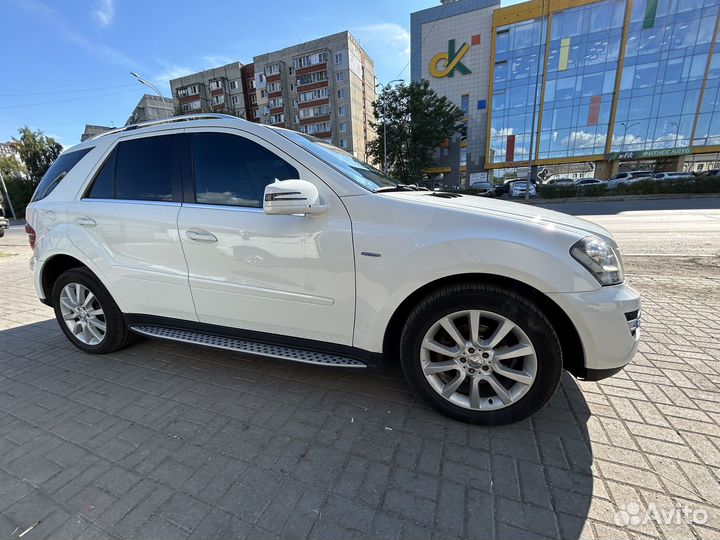 Mercedes-Benz M-класс 3.0 AT, 2011, 186 500 км