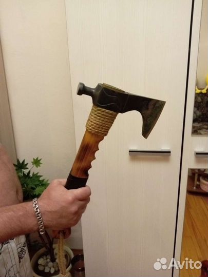 Топор кованный