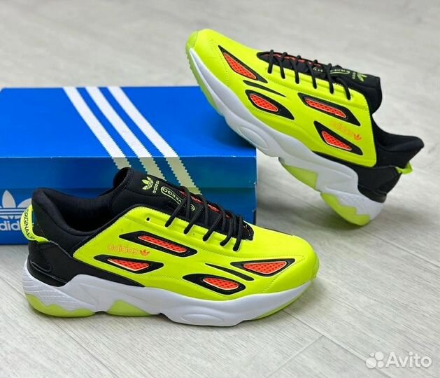Кроссовки adidas