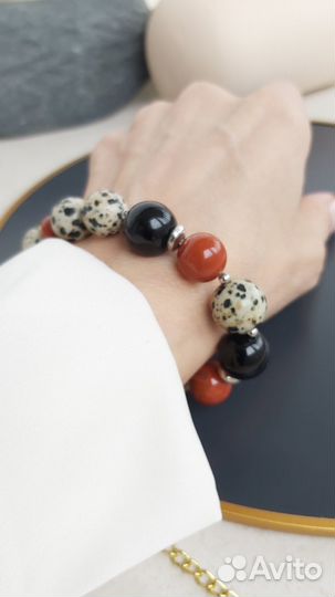Браслет из натуральных камней