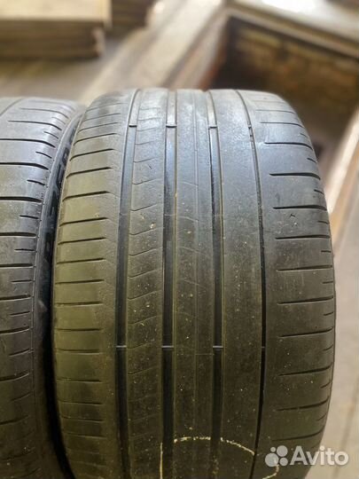 Pirelli P Zero 275/35 R21 и 315/30 R21 105Y