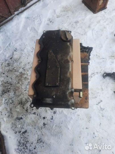 YD22 клапонная крышка Nissan Almera