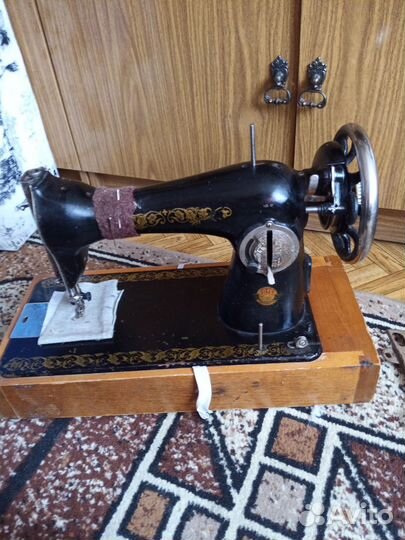 Швейная машина Подольск