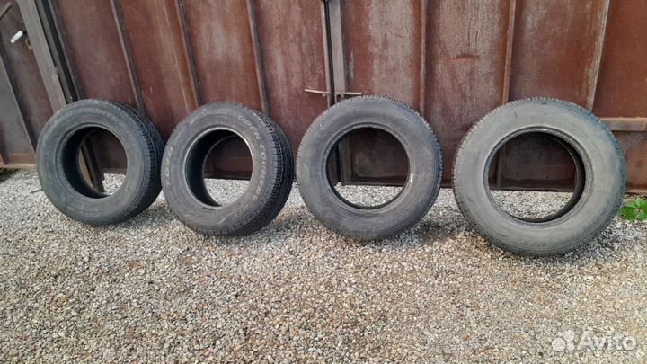 Toyo Open Country U/T 265/65 R17