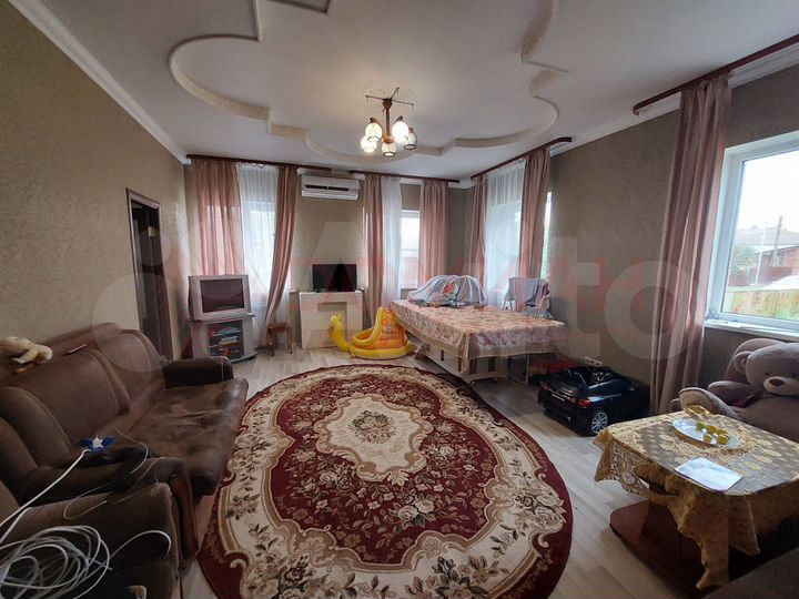 Дом 160 м² на участке 10 сот.