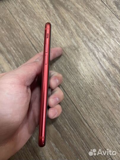 iPhone SE (2020), 64 ГБ