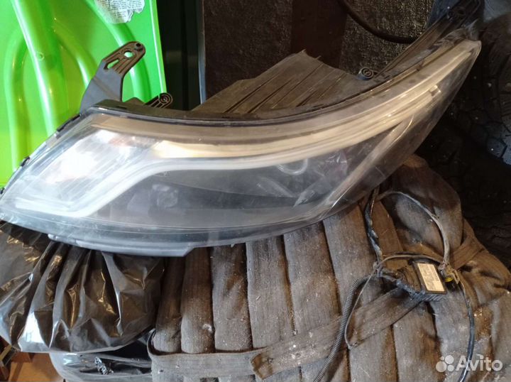 Фара левая на kia rio 3