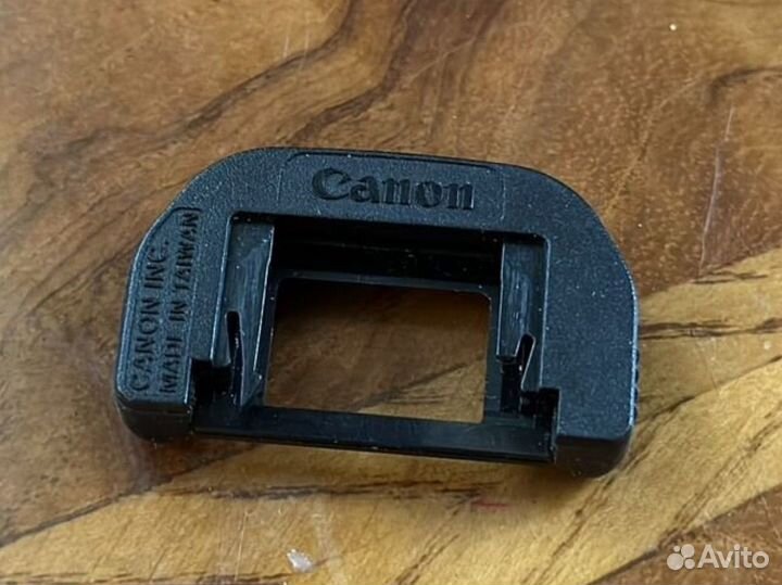 Наглазник Canon 600D оригинал как новый