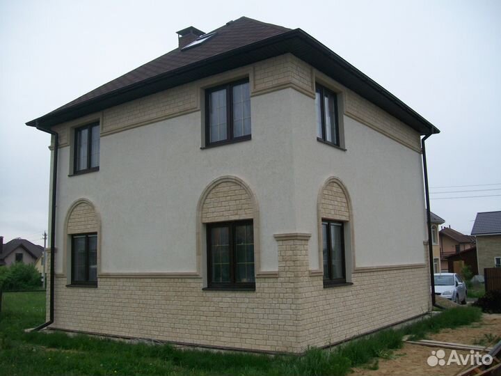 Фасад из камня
